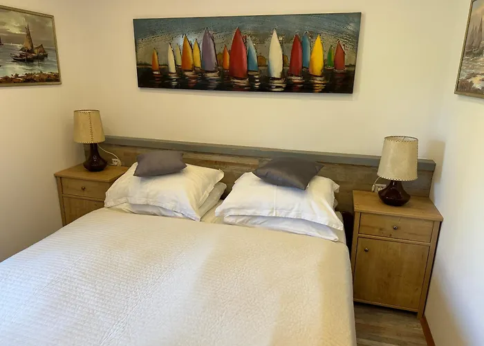 Lorena Konukevi Mali Lošinj